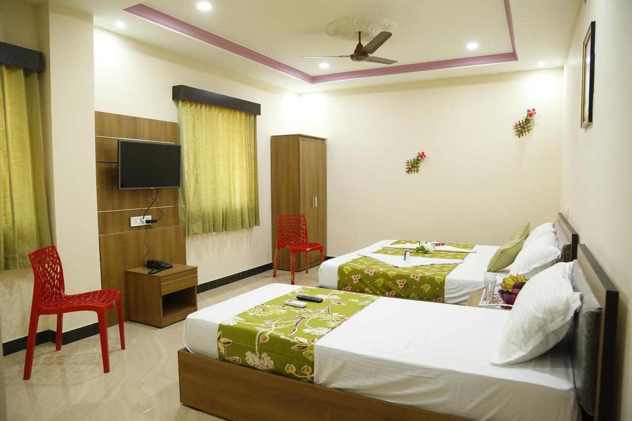 Hotel New Amirtham Inn Palani Eksteriør billede