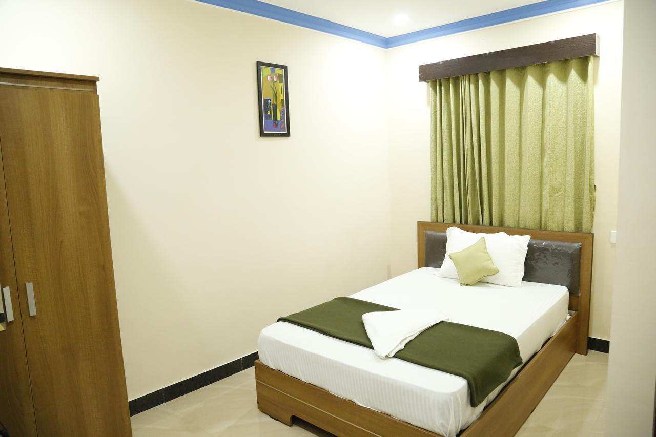 Hotel New Amirtham Inn Palani Eksteriør billede